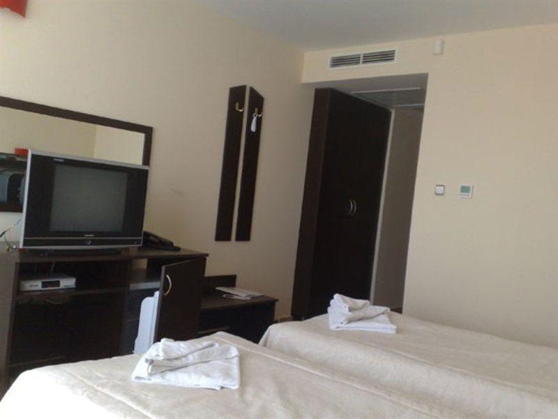 Tropics Hotel Sveti Vlas Luaran gambar