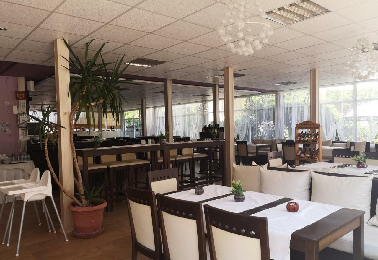 Tropics Hotel Sveti Vlas Luaran gambar