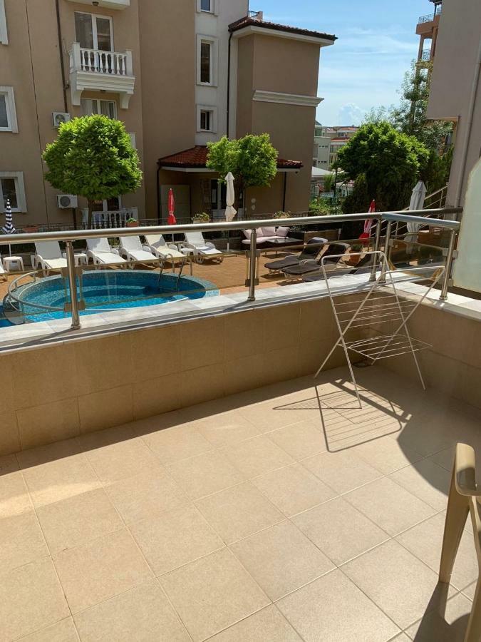 Tropics Hotel Sveti Vlas Luaran gambar