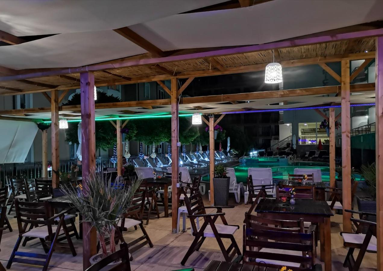 Tropics Hotel Sveti Vlas Luaran gambar